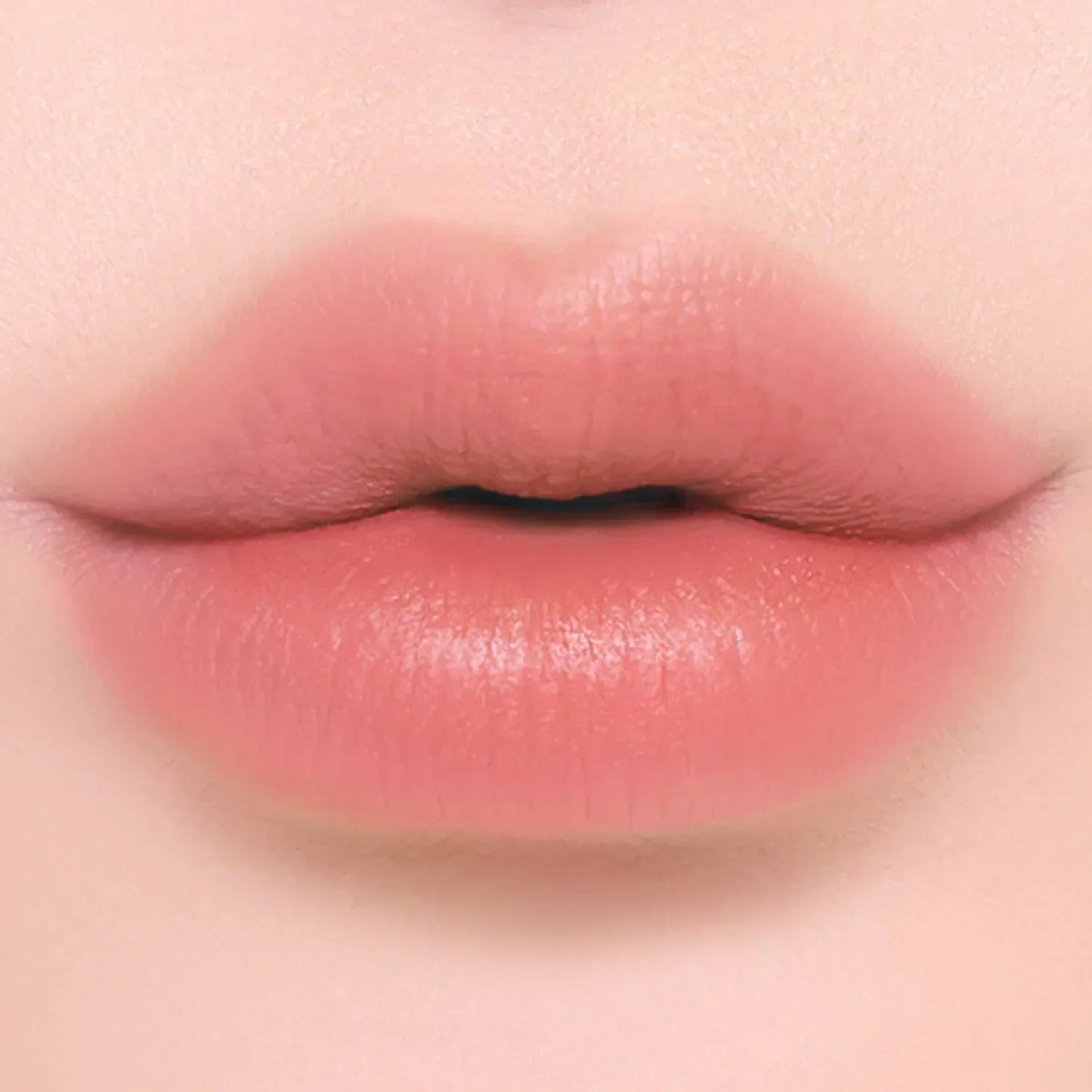 2-in-1 Velvet & Gloss Lip Tint — Matte & Shine in One Swipe